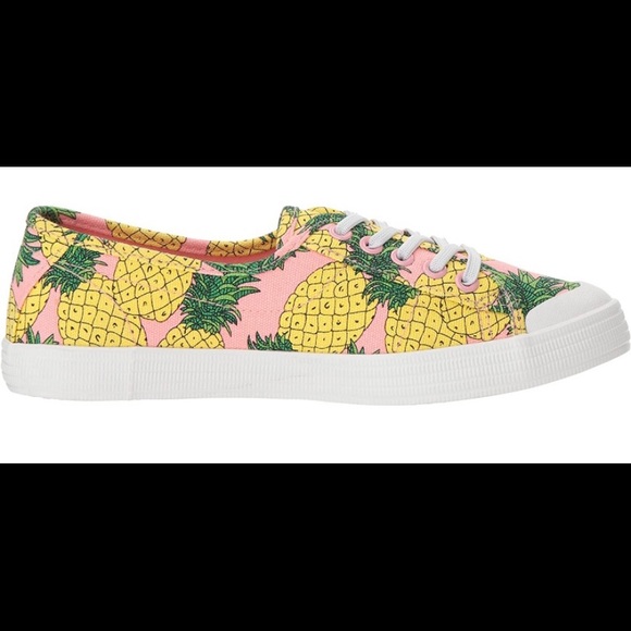 Rocket Dog Women's Chowchow Fruit Juice Sneaker - Picture 5 of 8